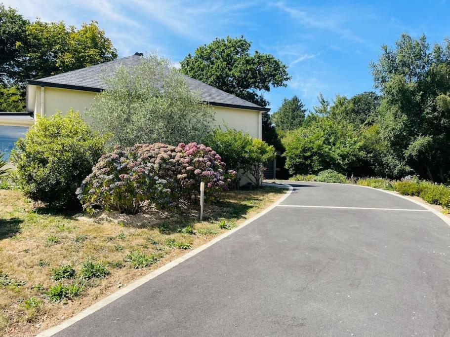 Maison Spacieuse A Deux Pas De La Plage Roscanvel Buitenkant foto