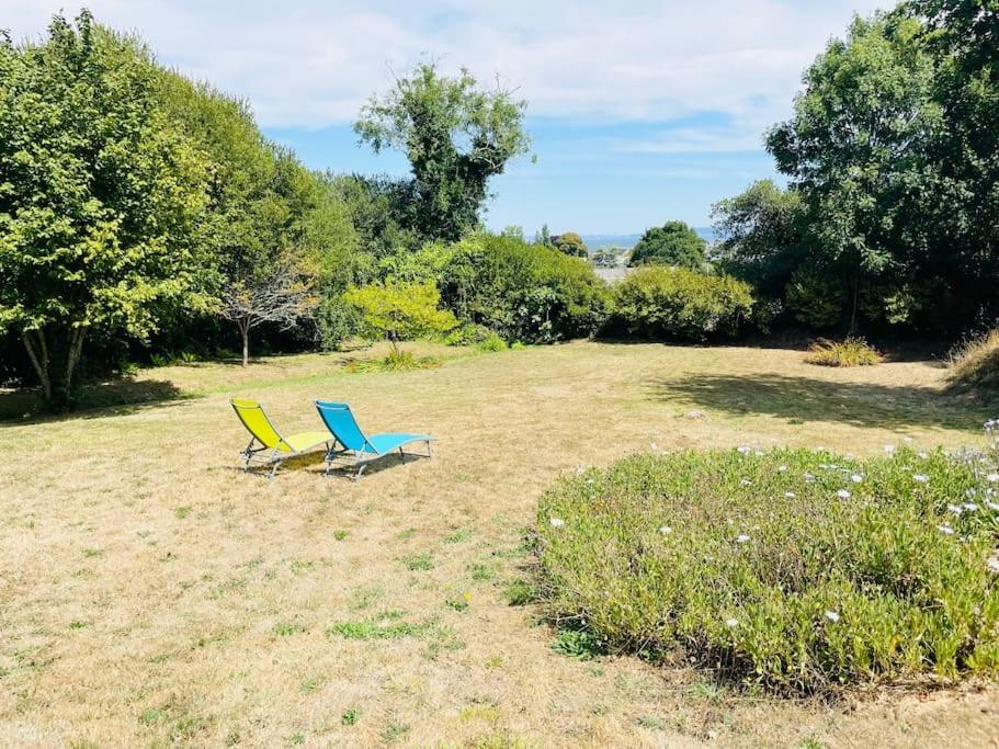 Maison Spacieuse A Deux Pas De La Plage Roscanvel Buitenkant foto